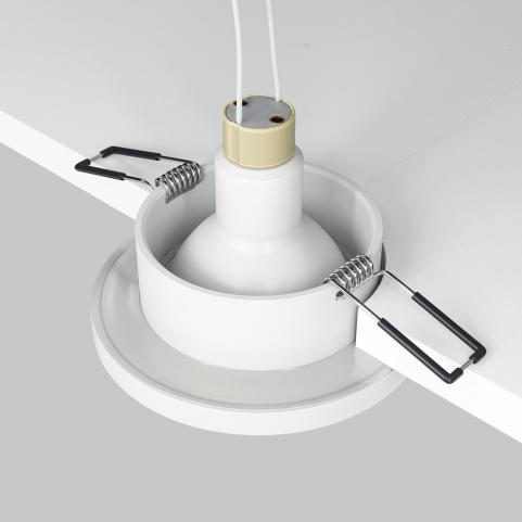 Точечный светильник Maytoni Technical Stark DL083-01-GU10-RD-W